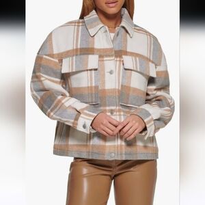 NWOT Levi's Wool Blend Shorty Shirt Jacket Size Small Light Grey/Camel Plaid